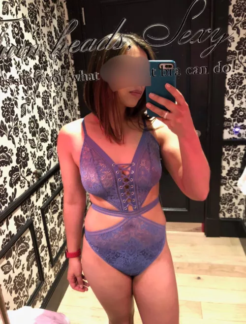 Love when she sends me options ☺️