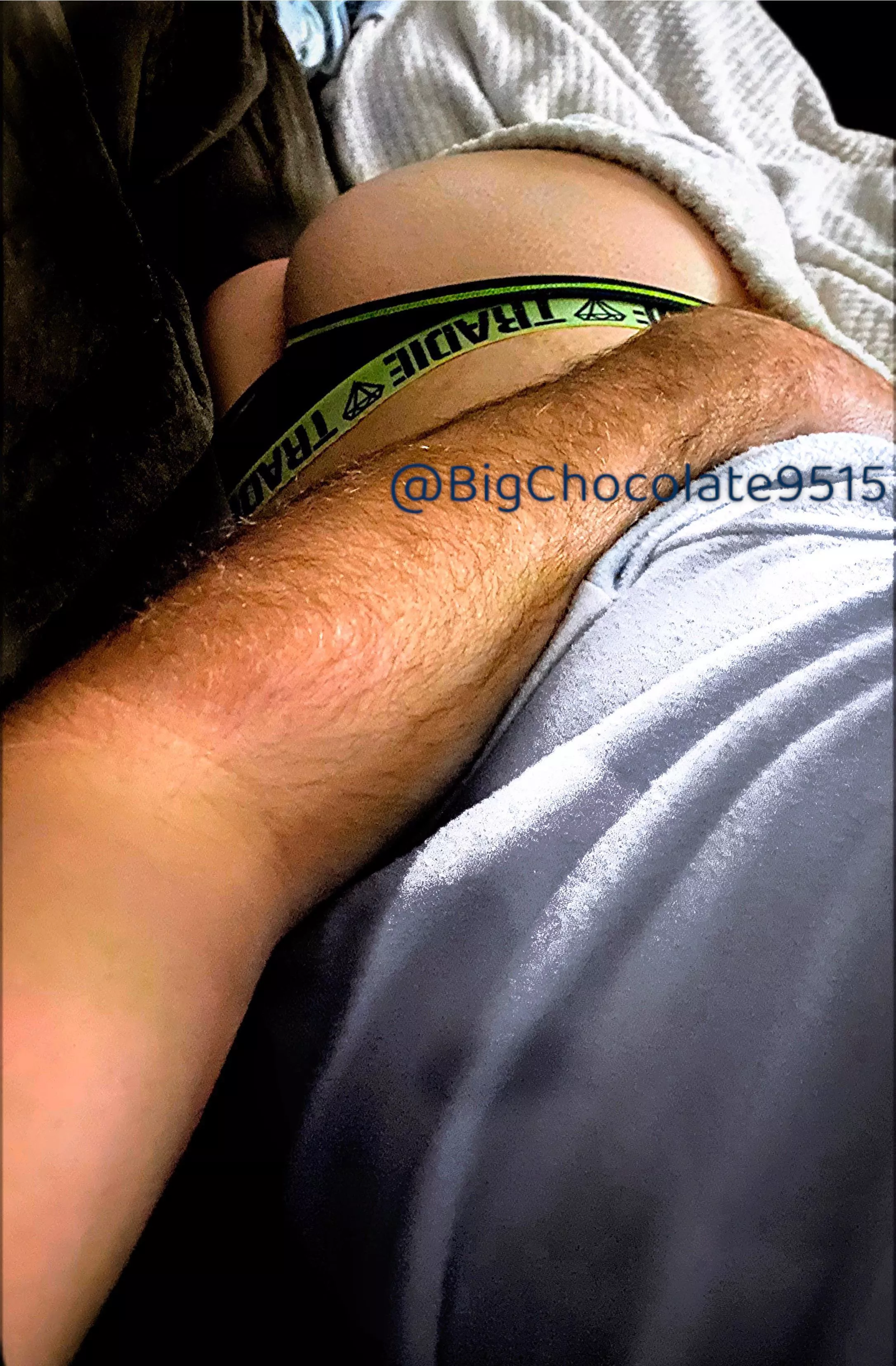 Netflix & Chill 🍿🍑😈