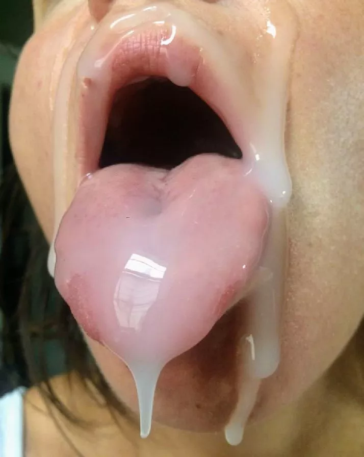 cum give me a kiss