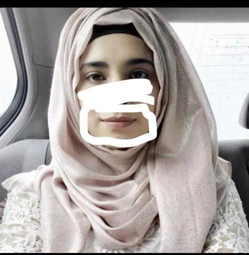 Dirty talk or cum on my hijabi cousin dm for more