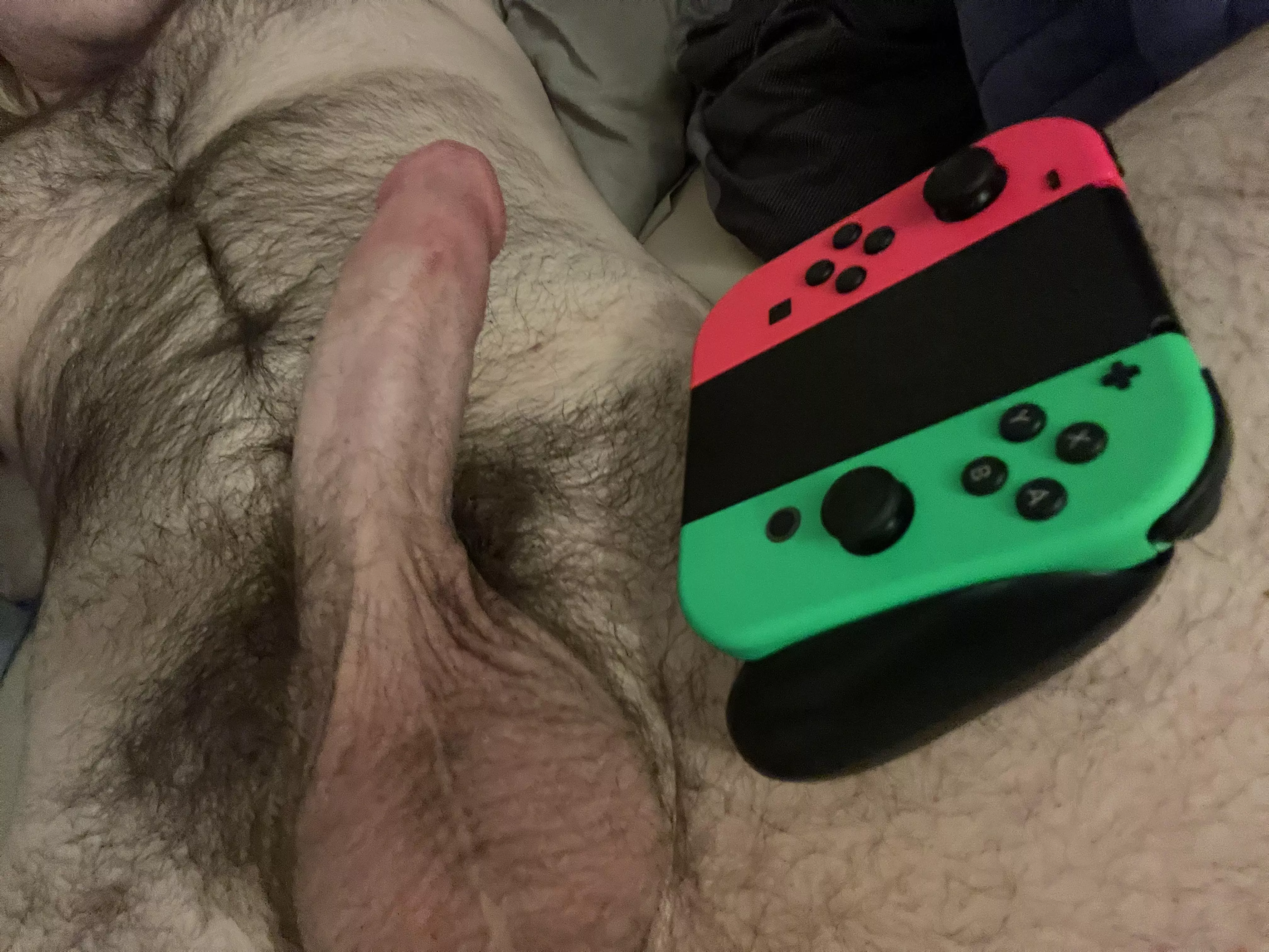 hmu if you wanna play smash😉