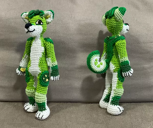 I can create your character in crochet (COMMISSIONS OPEN)