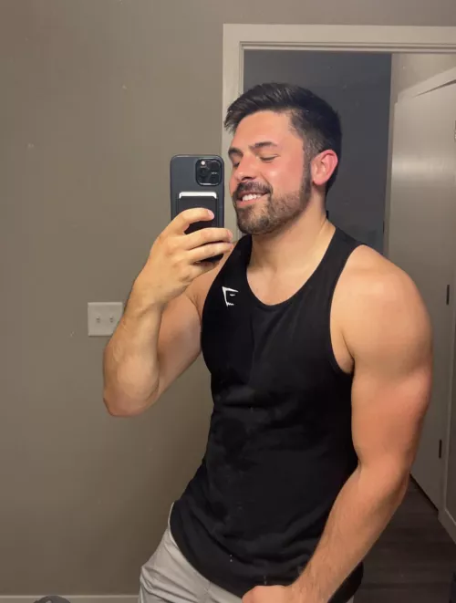 I need to clean my mirror😳