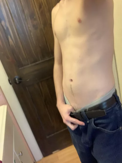 M 19 I’m learning how to take decent nudes. Give me your honest thoughts…