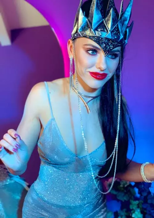THANK YOU QUEEN 👑💞 we all know you'll be on the top onlyfans model soon