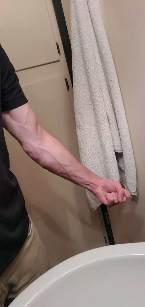 this sub setting the bar so high for my forearm goals