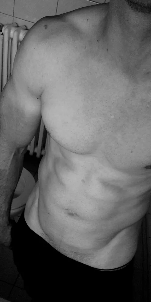 what u think? dms are open