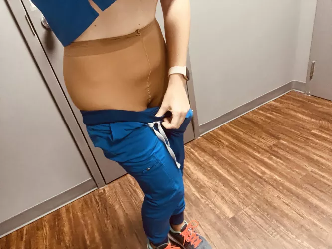 Wi[f]e at work again! 🩺🤫