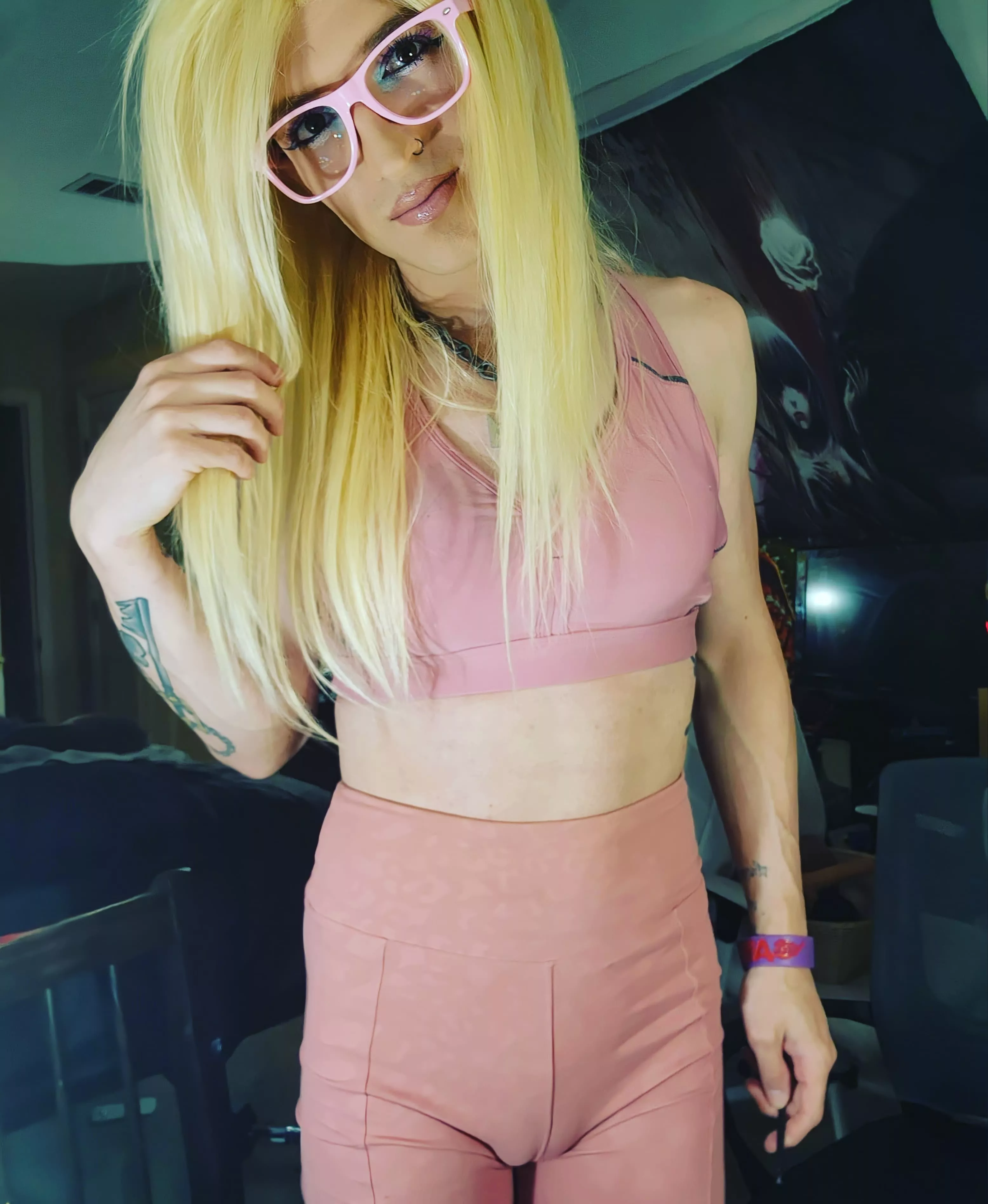 🐫 🦶🙈