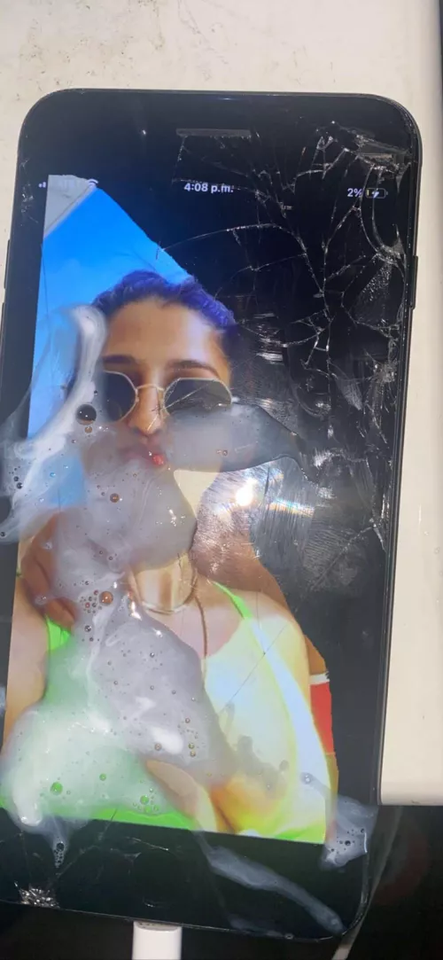 anyone else want to cum on my friends indian gf