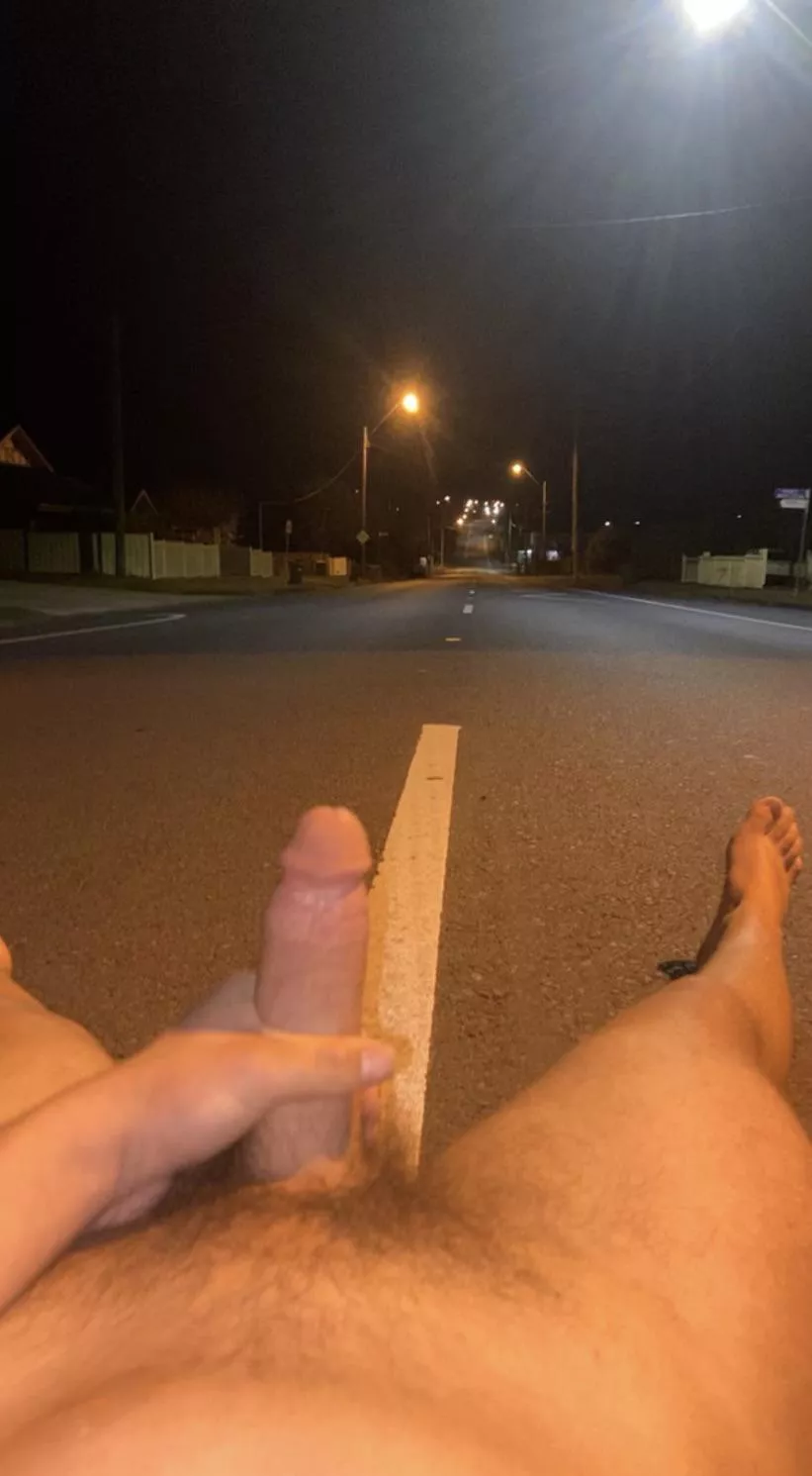 Cum find me ;) 💦