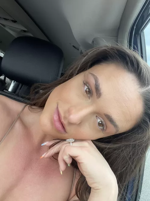 day dreaming about all the cock ill get later