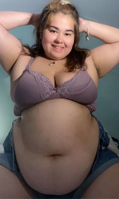 do you think i’m more of a cow or a piggy?🐷