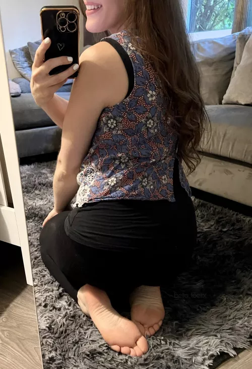 If I catch you staring, I want to see your tongue ready 💋