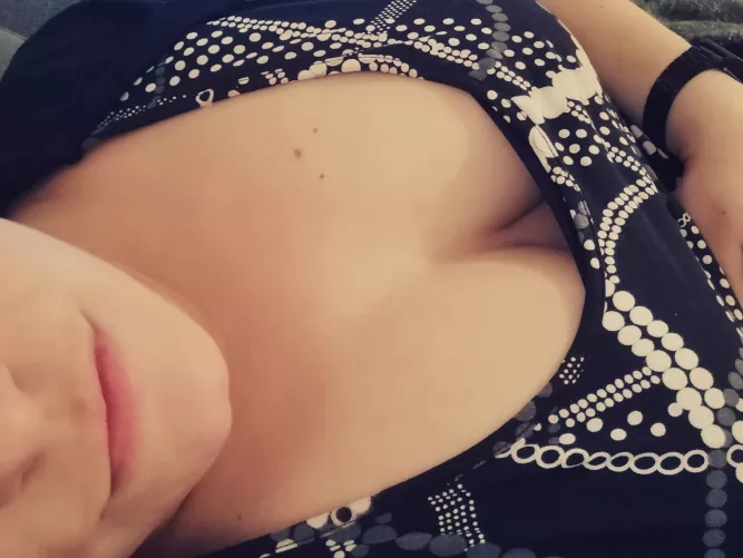 Is anyone else lazy but also horny today?