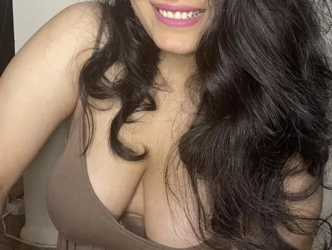 She’s happy to be back here after a break. Indian slut wife for you. Bulls welcome