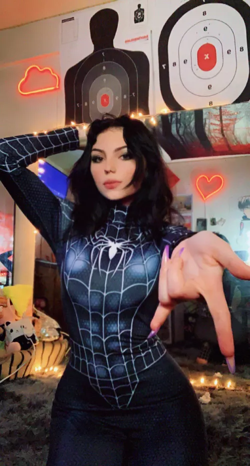 Venom by babyblueminx