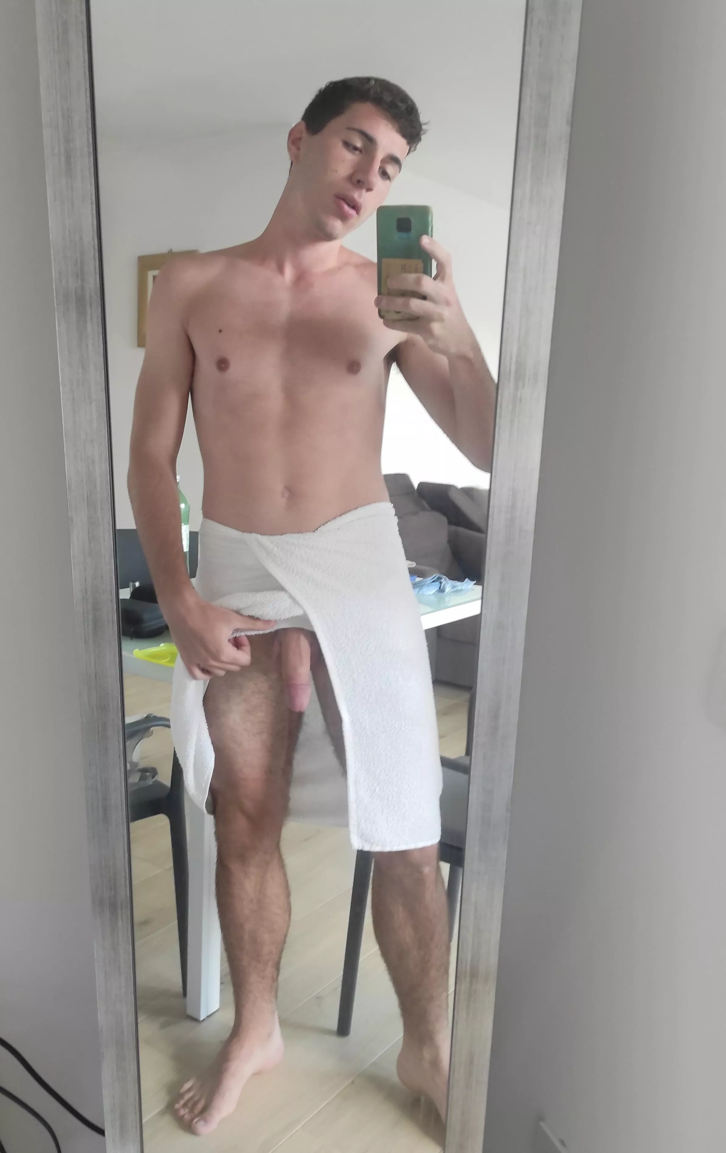 Cock reveal