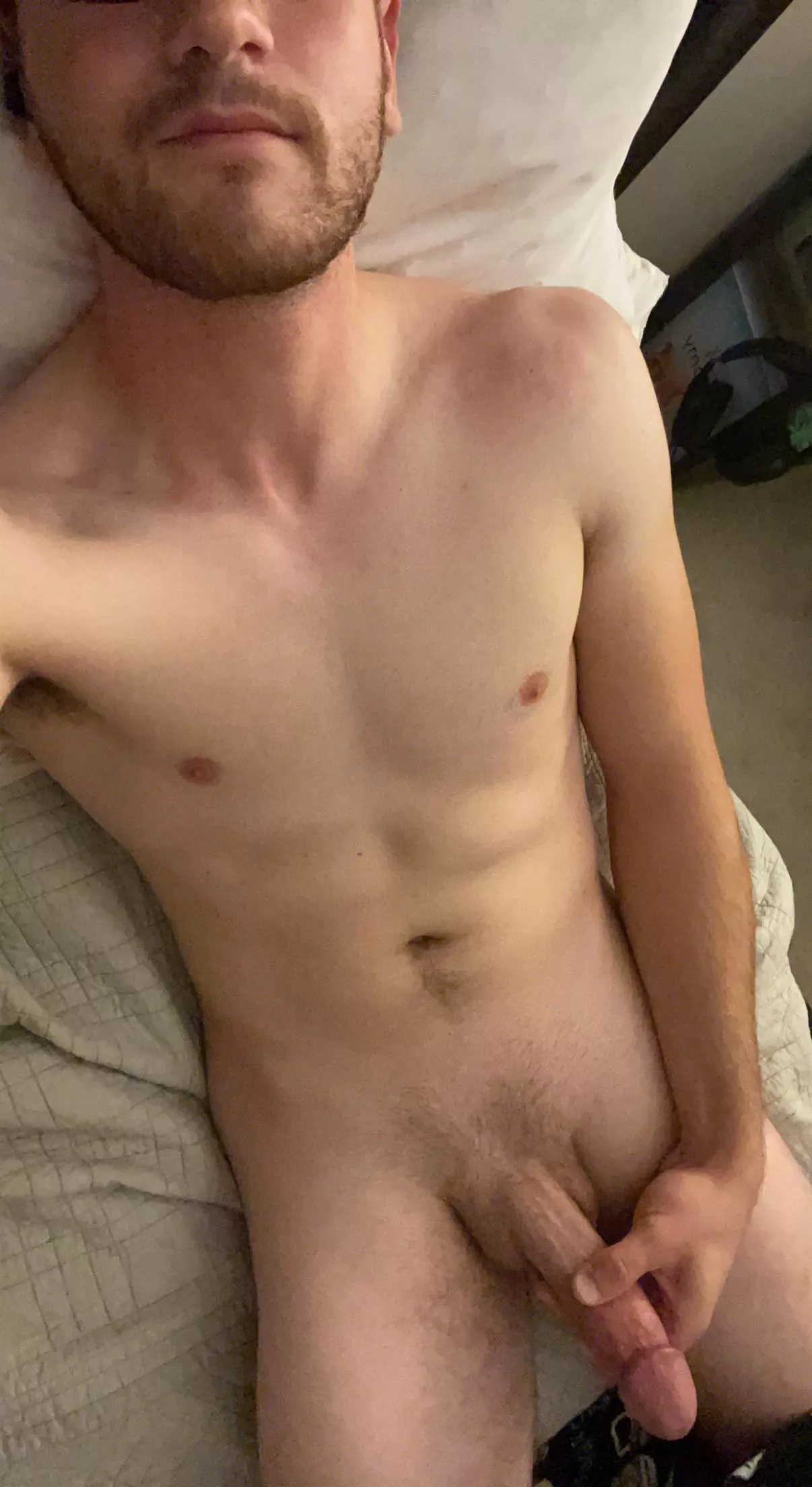 Here’s to add to your daily dose of nightly bedtime nudes 😘