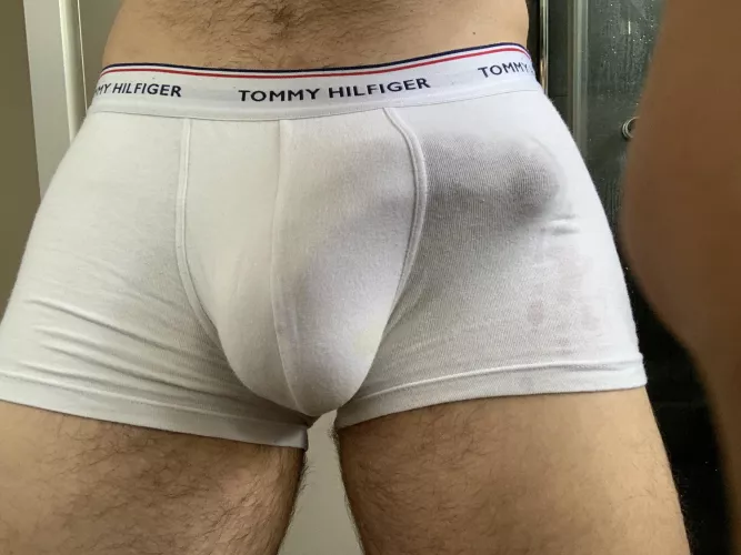 I love precumming in briefs