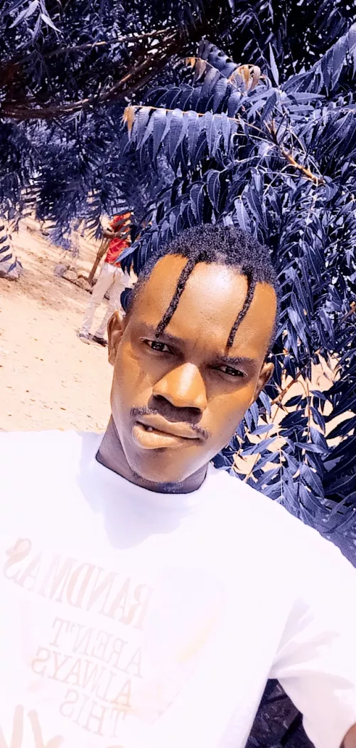 I snapped this today African weather 🌥 🌈