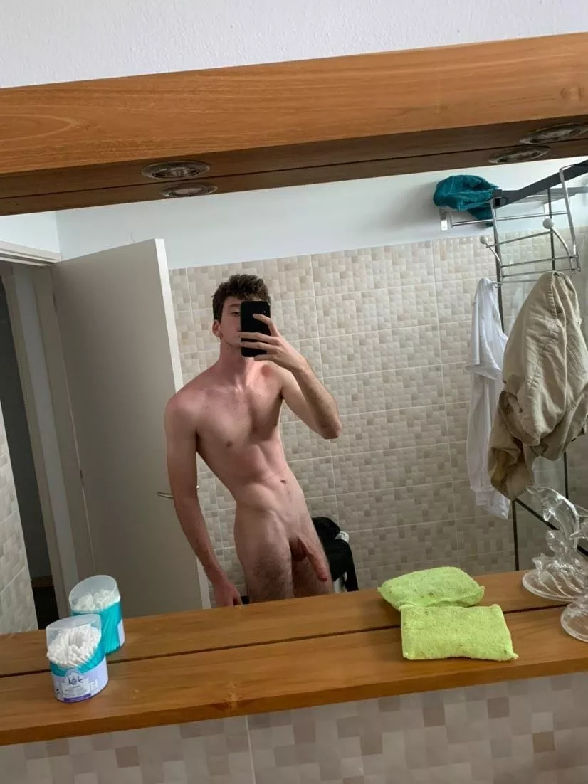 {m} 18y for me😌
