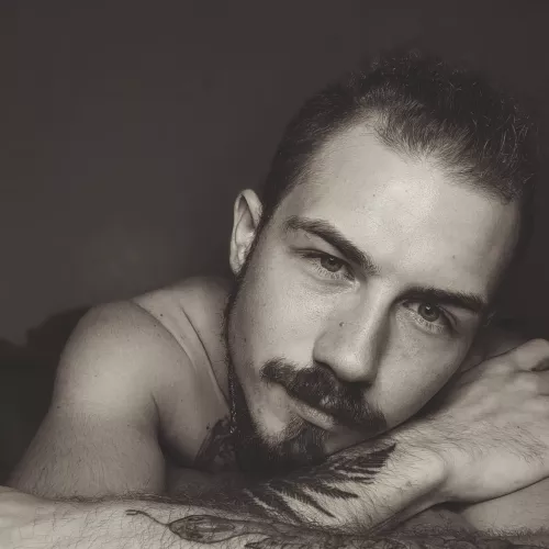 who wants to see the rest🤔🖤