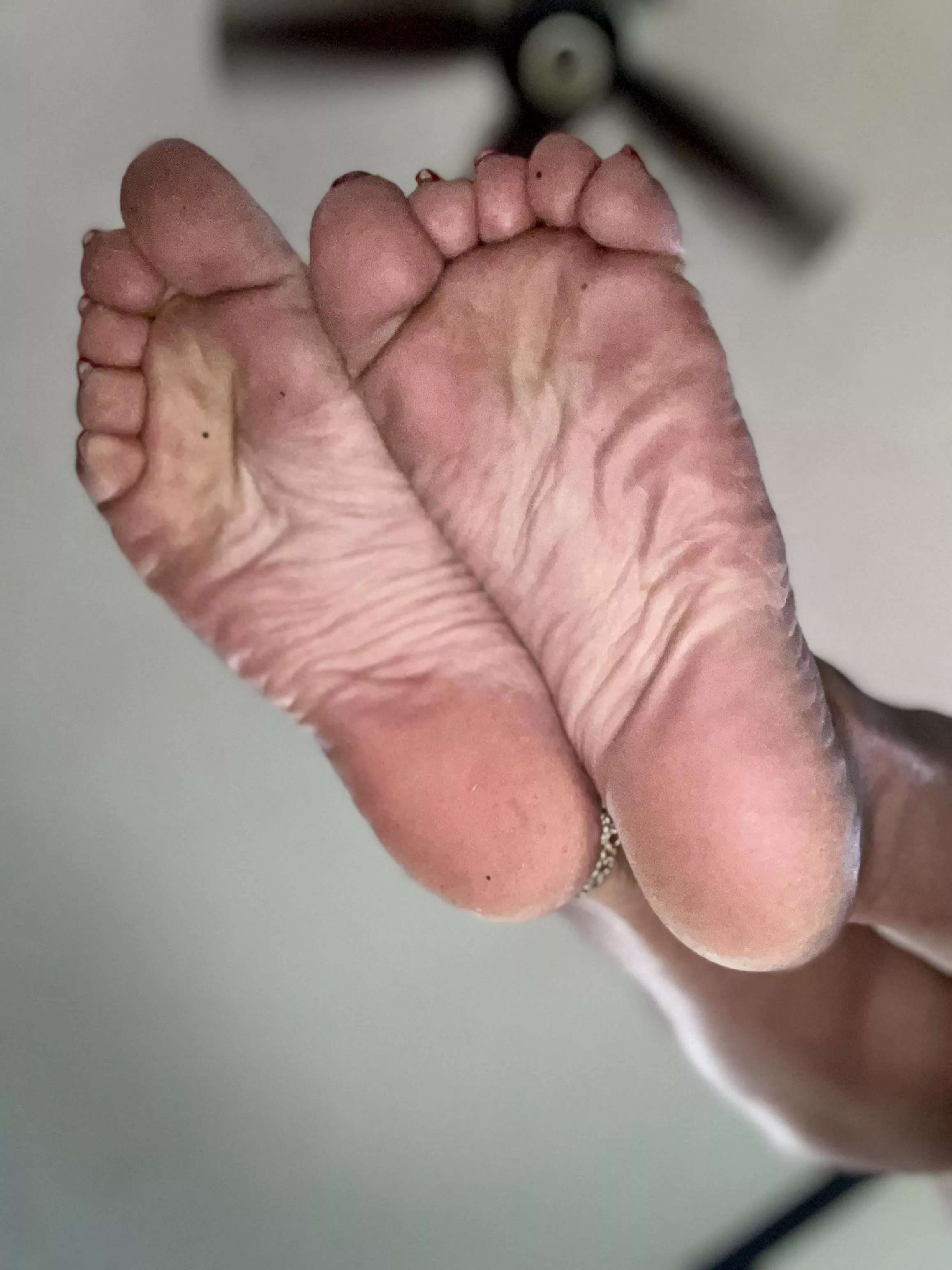 ❤️😘🦶😈