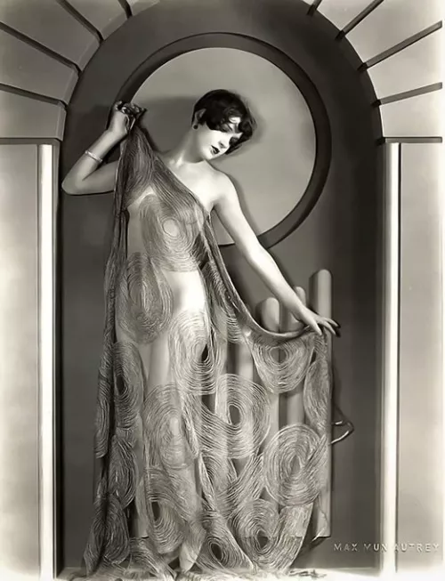 Art of the Tease - Sally Phipps - photographed in the perfect Art Deco pose by Max Munn Autry. 1929