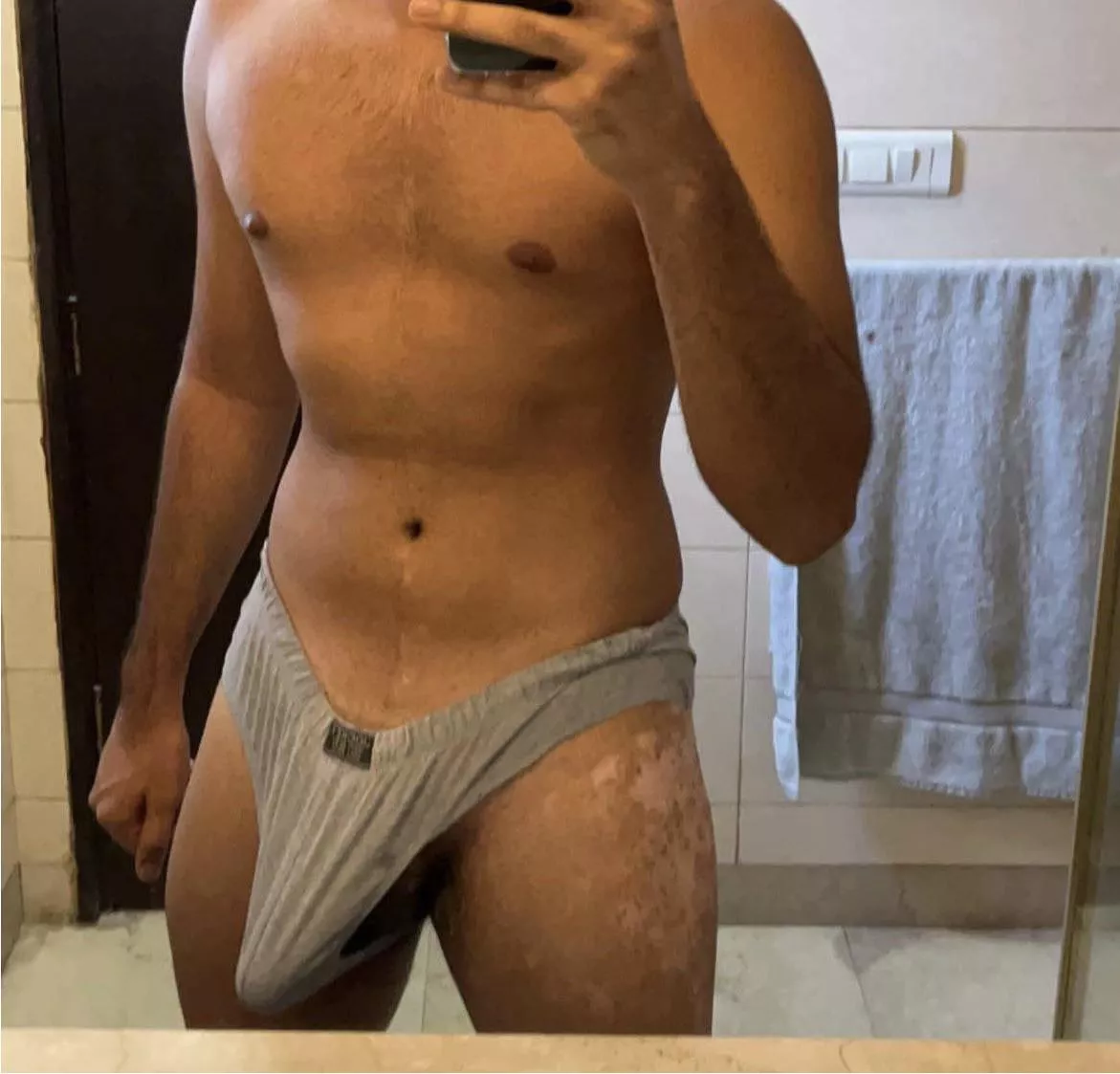 Hitting 8 inches semi… stretching the fuck outta my XXL briefs. Pm for more 😈
