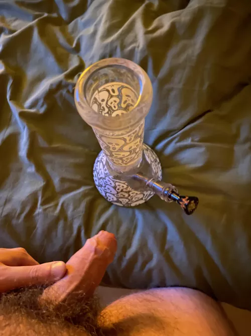 Wish I was taking another shaft in my mouth… but this will make me cum real fast 💦