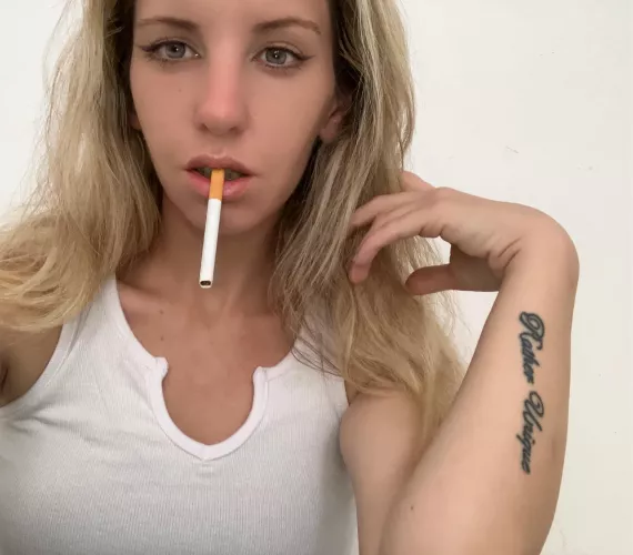 Woke up and really needed a smoke 💨