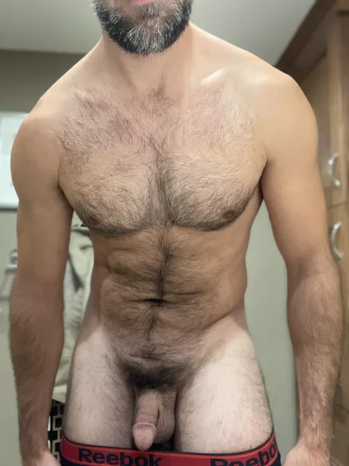 [37] this bro is bored on a Saturday night…wish I had something or someone to do…