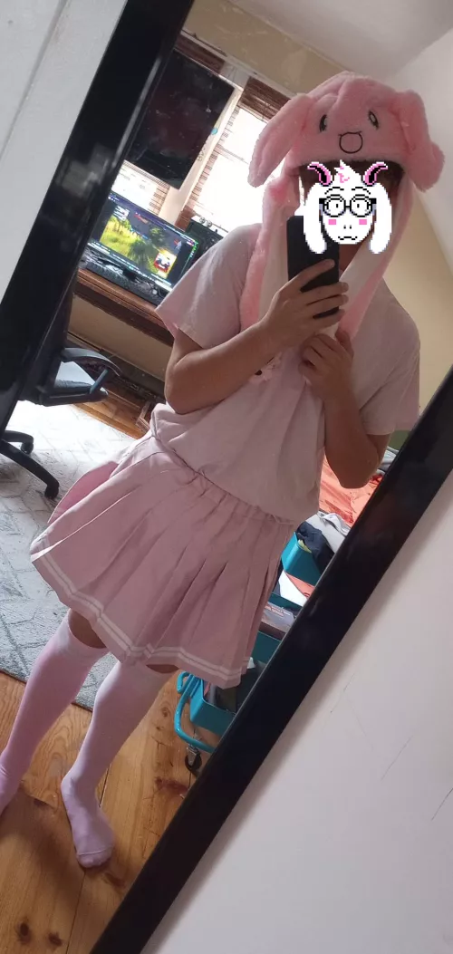 femboy Saturday?!?!?!?!?!??!??!?!??!?!?!?!?!?!? (DMS OPEN <3)