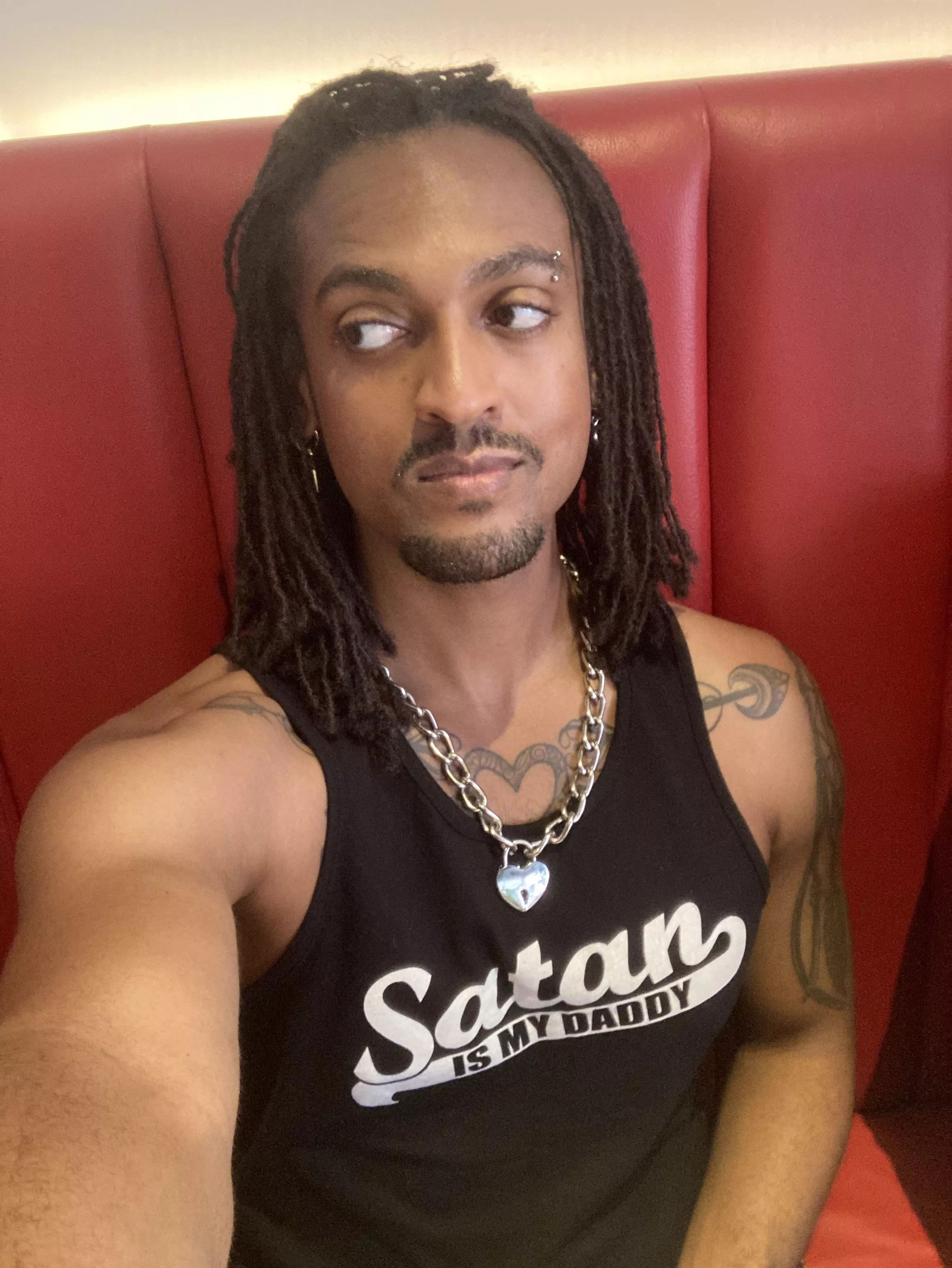 Hey there fellas 🤘🏾