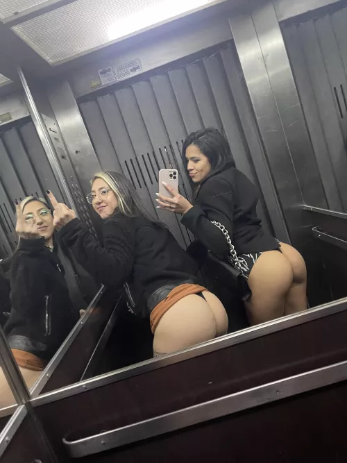 In the elevator going home after a party with my friend🤭 we almost got caught by the neighbor of our apartment