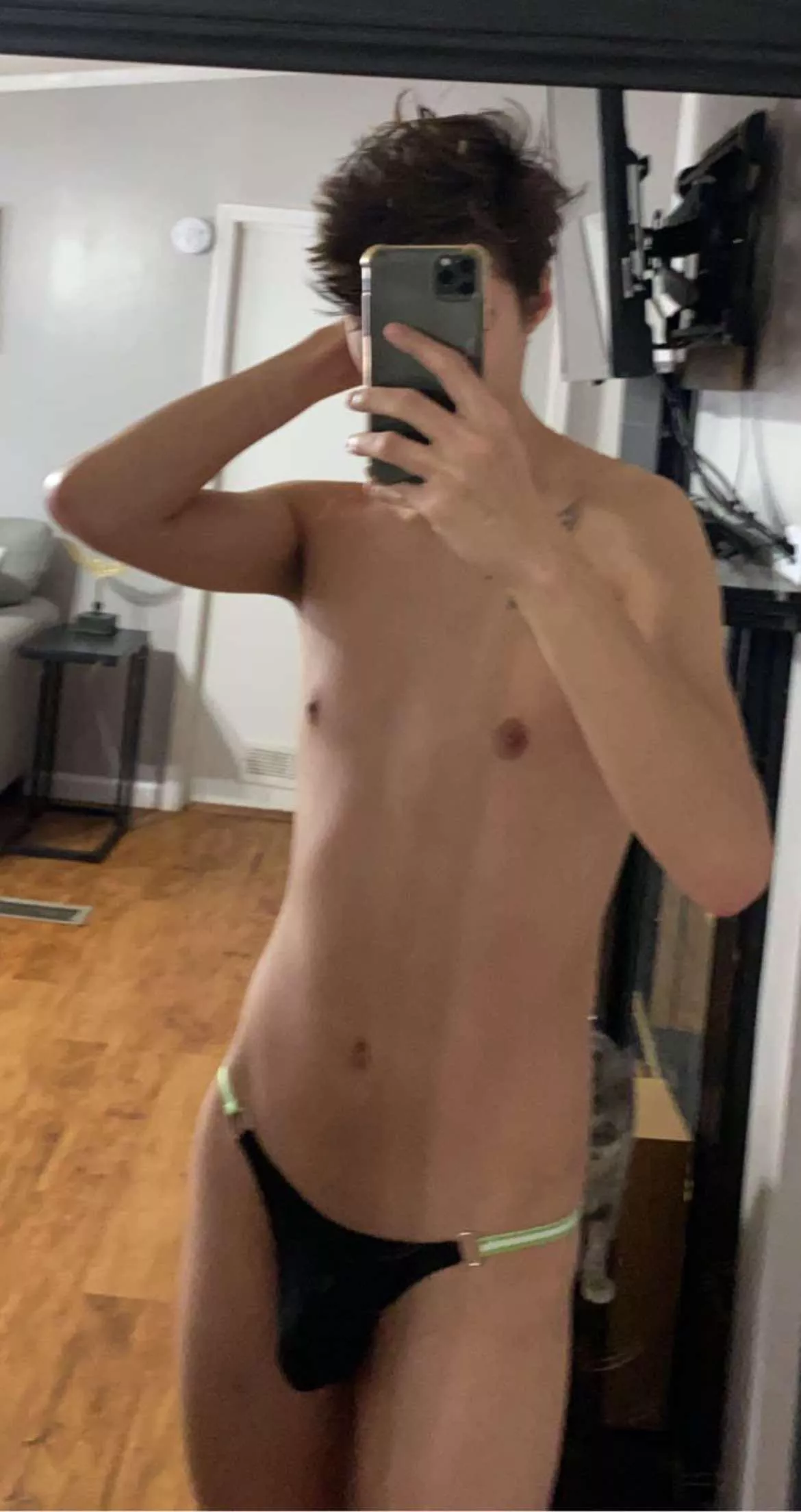 Play MC w/ me 🥺
