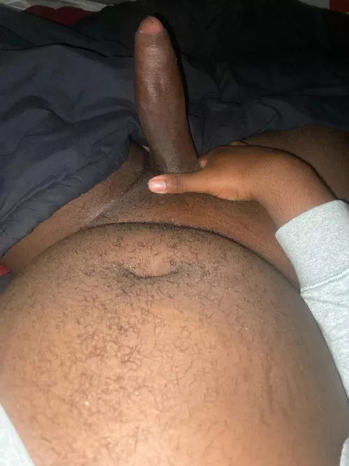 Anyone wanna help me cum? Dm me