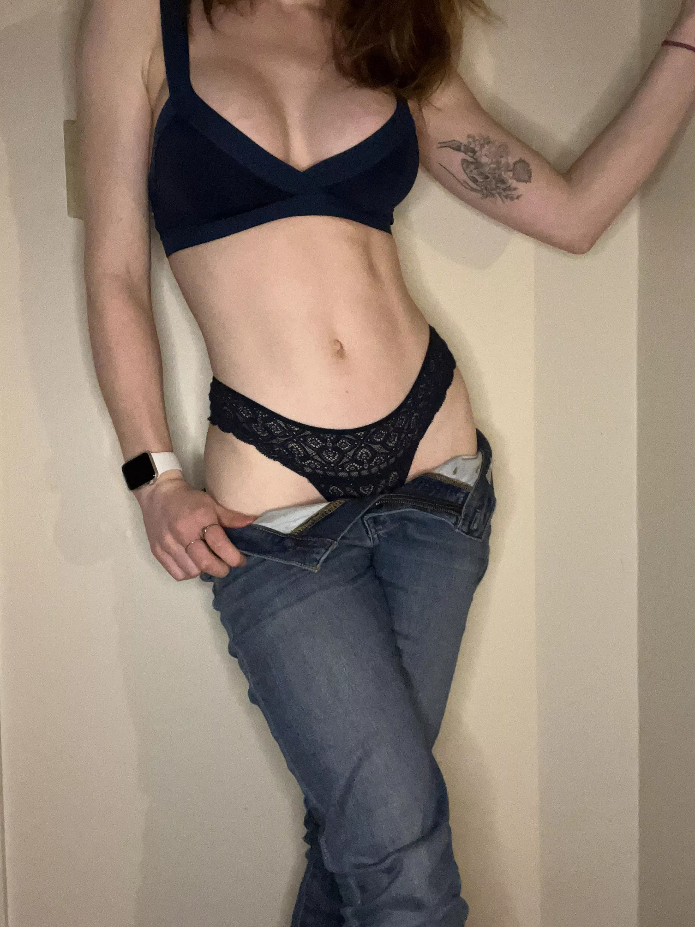 Back in black [F] 🦊
