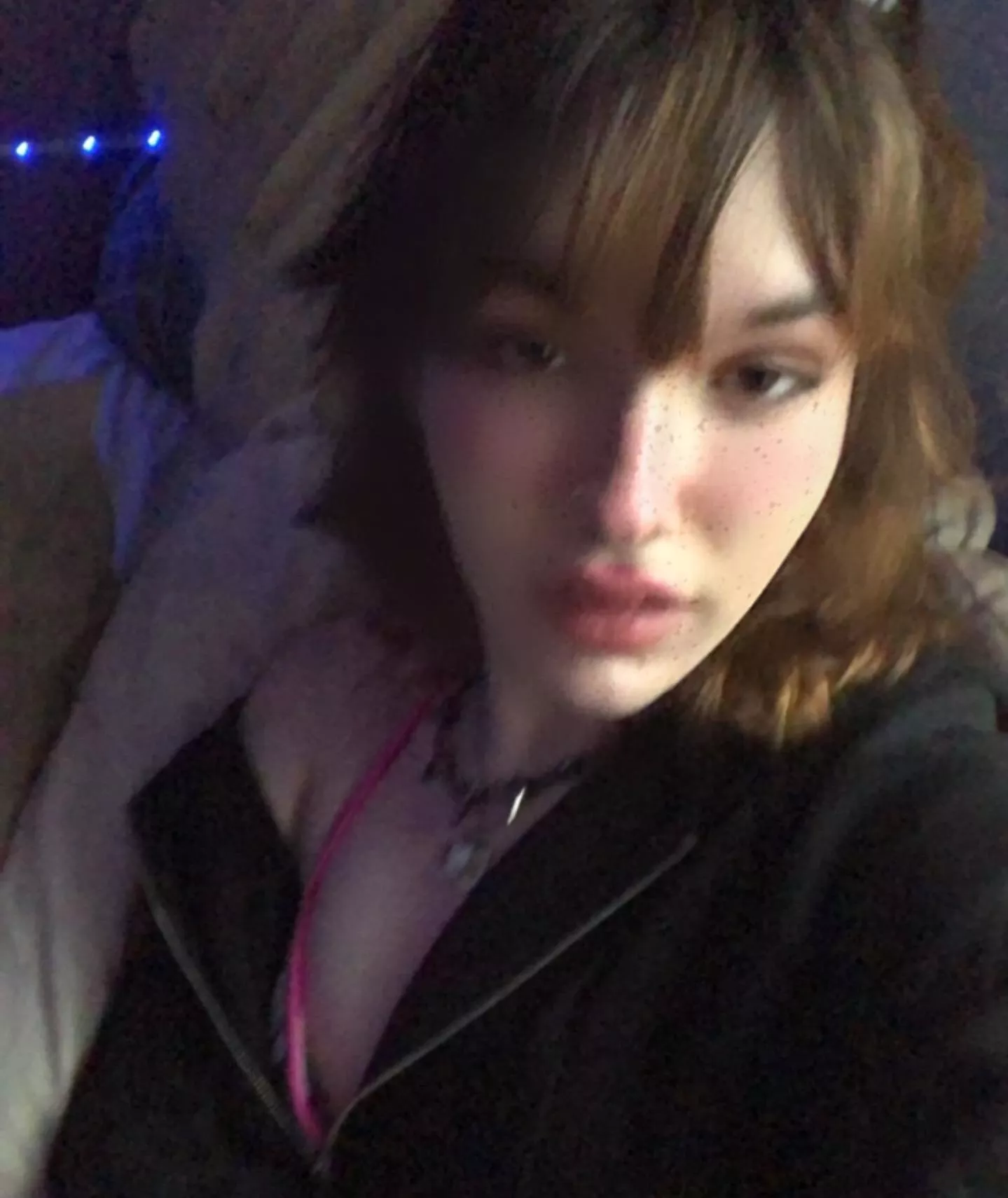 bikini top :3