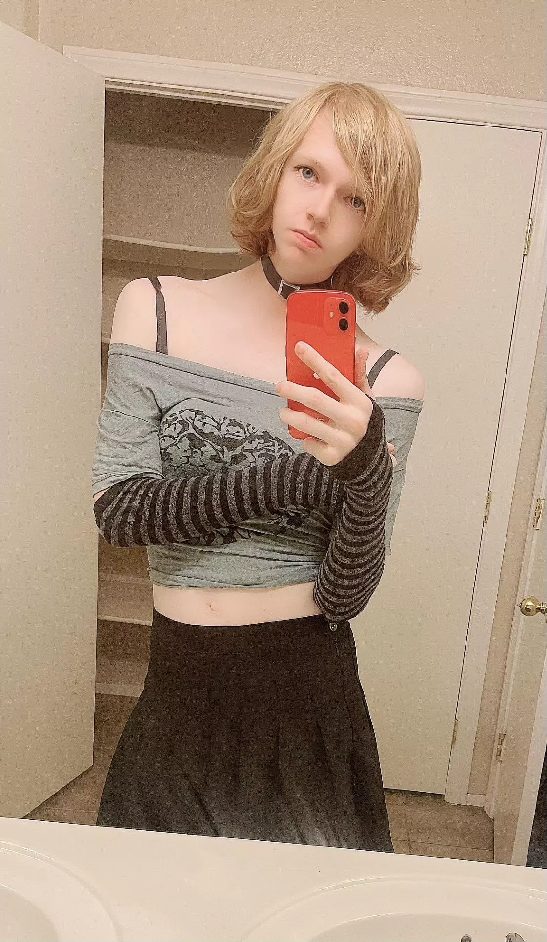Hi hi, am I cute? 💜