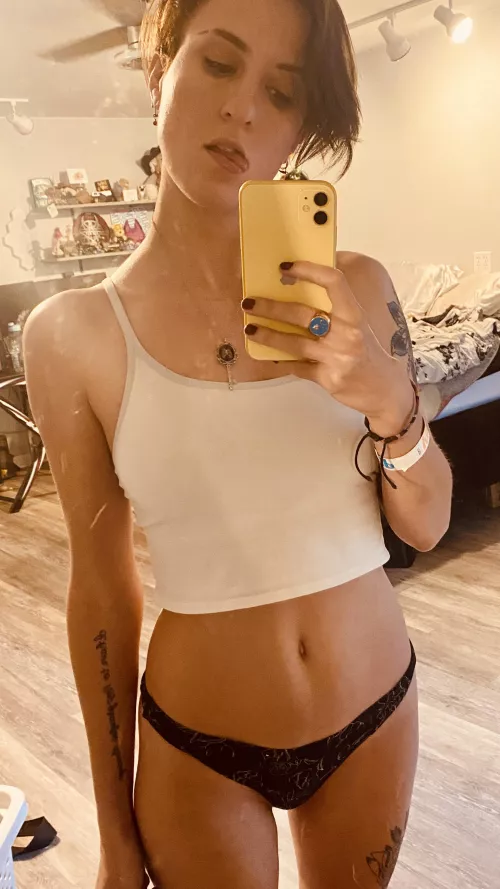 Just hanging out in my undies 🖤