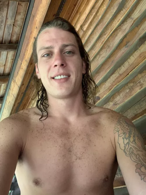 Love the wet hair look sometimes