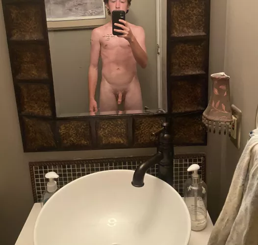 M 22 5’6 130 had a pool day so decided to take a normal nude hope everyone’s enjoying the holiday weekend