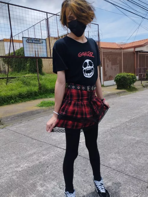 My boyfriend ask me if i could let him wear one of my skirts in public, i think he looks very cute^^ what do you guys think? (He gave me permission to post this)