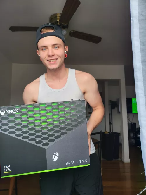 New Xbox drop your gaymertags! ⬇️ GT: AR THE B0t