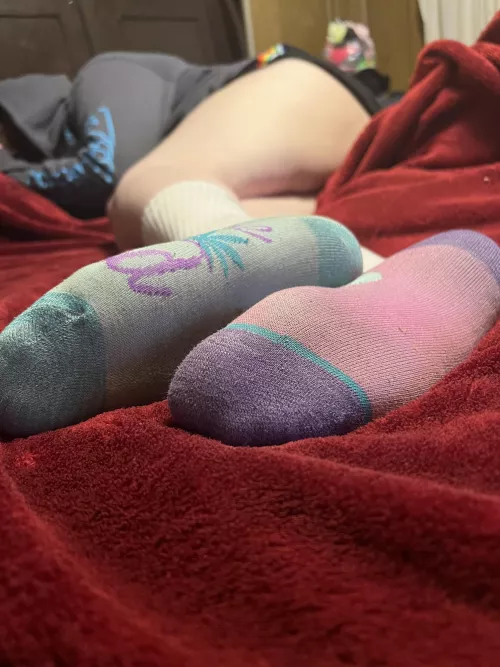 Okay who wants these stinky mermaid socks? 🥰🥰