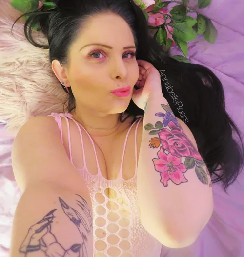 ~ swedish kinky sizequeen🇸🇪~ no ppv~ dickrate included~ 6$ OF~ fetish queen~ kink friendly~ solo & B/G content~ HD 🎥~ links below~