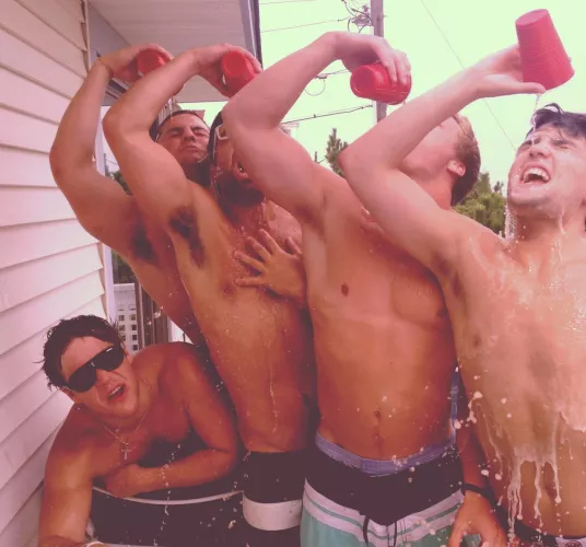 This is how you cool off on a hot summer day