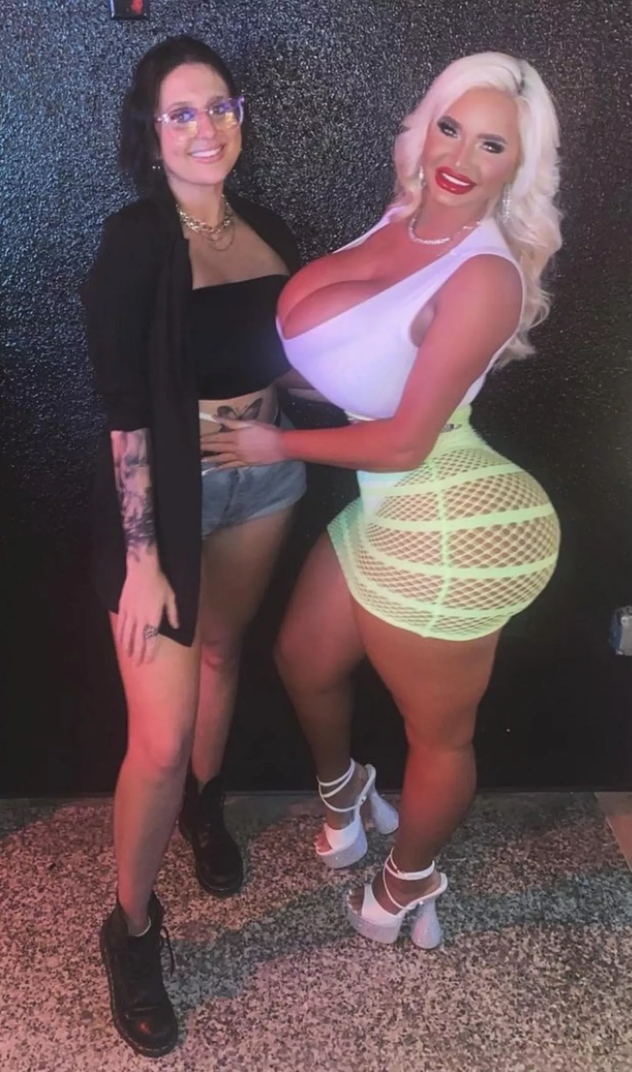 😍